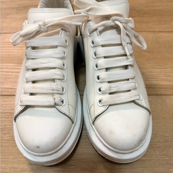 Alexander McQueen Sneakers - Picture 3 of 7